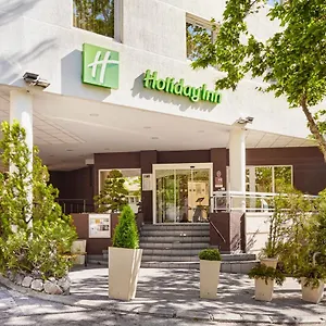 Centre By Ihg Tolone