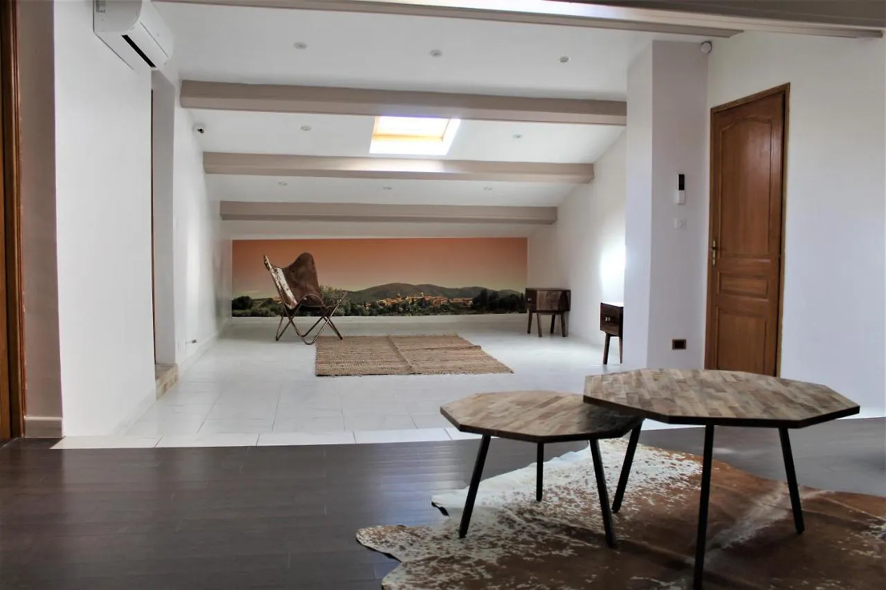 La Villa Des Ames Liees ドラギニャン